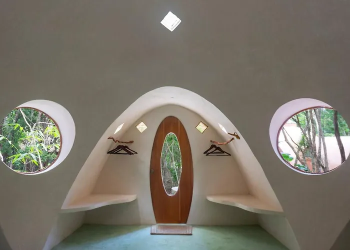 Unique Jungle Dome 2 Queen Beds Lodge Tulum